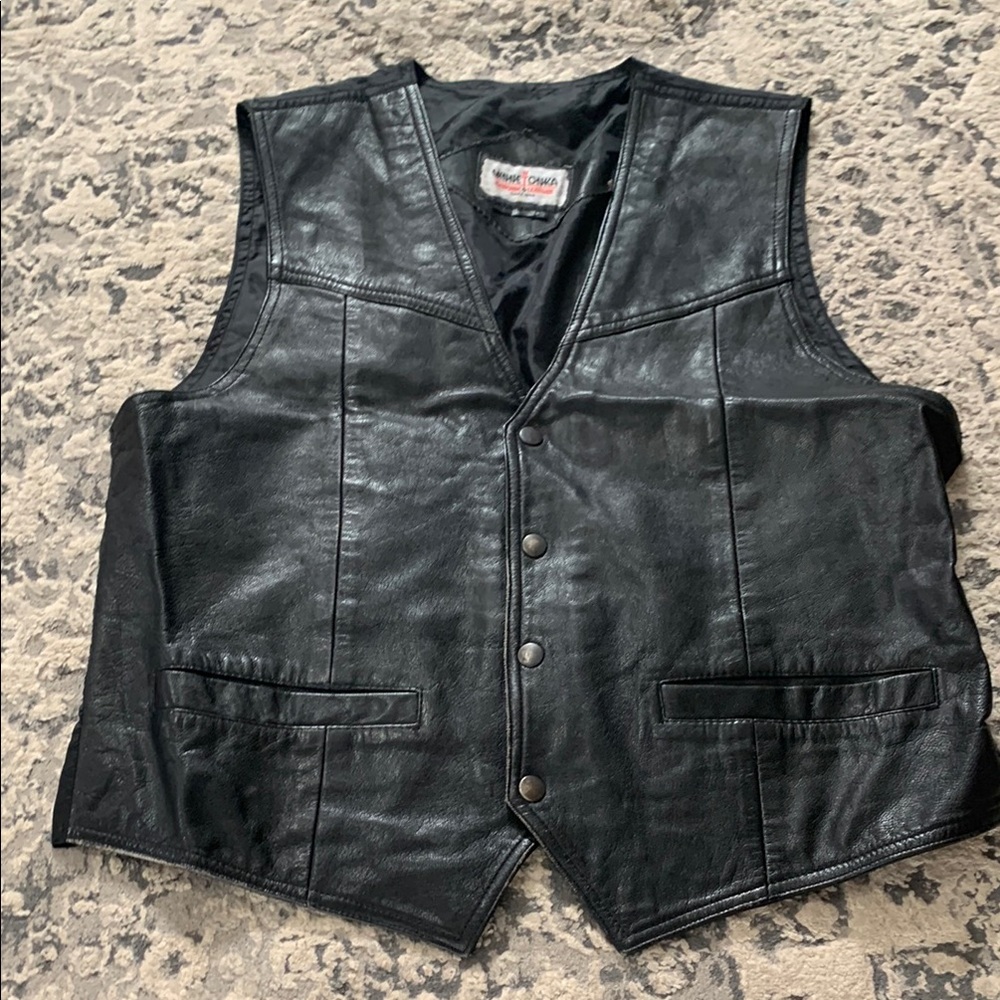 Minnetonka Black Leather Vest Classic Design